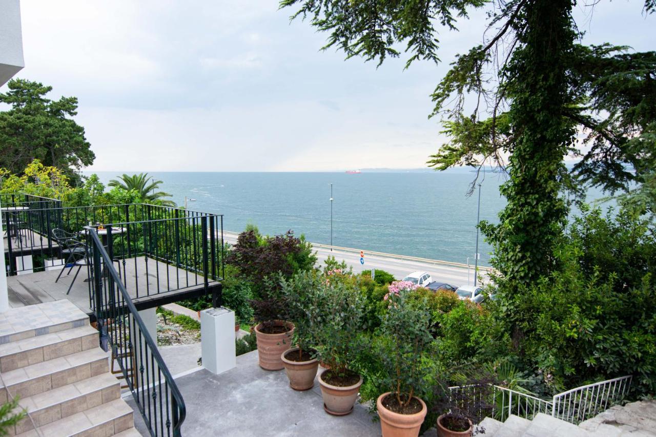 Bellevue Molet Apartments Koper Bagian luar foto