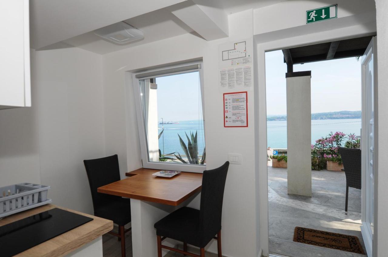 Bellevue Molet Apartments Koper Bagian luar foto