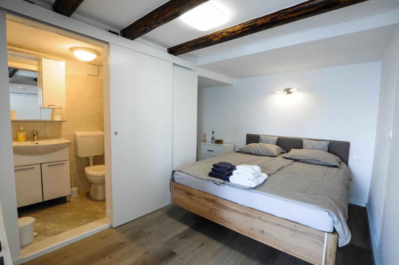 Bellevue Molet Apartments Koper Bagian luar foto